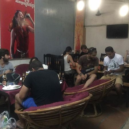 Sok San Hostel Siem Reap Buitenkant foto